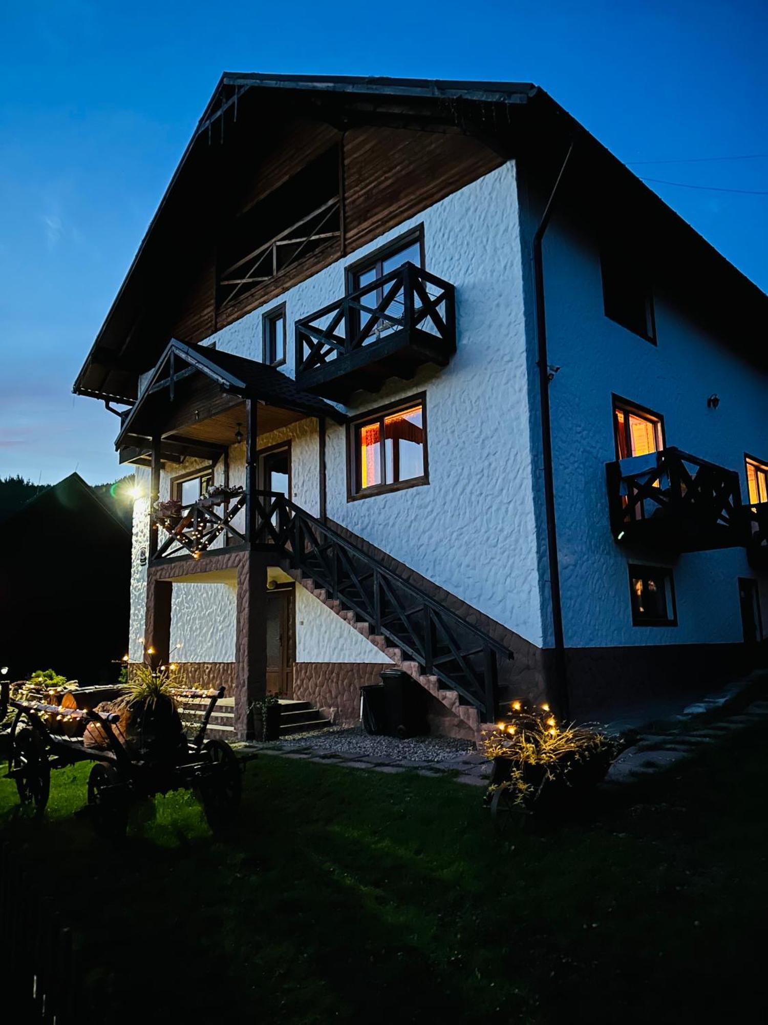 Guest House Lileya Буковель Екстер'єр фото